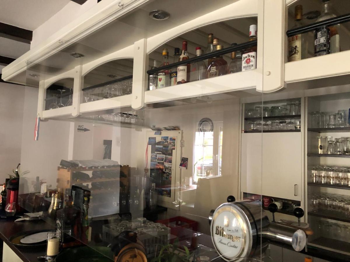 Hotel Restaurant Dalmacija Gangelt エクステリア 写真